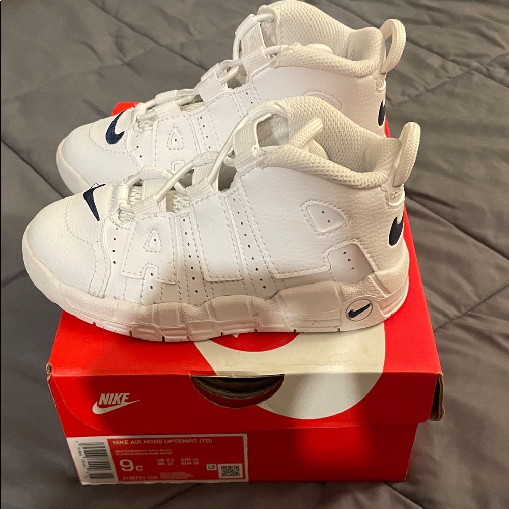 Nike Kids White and Blue Sneakers